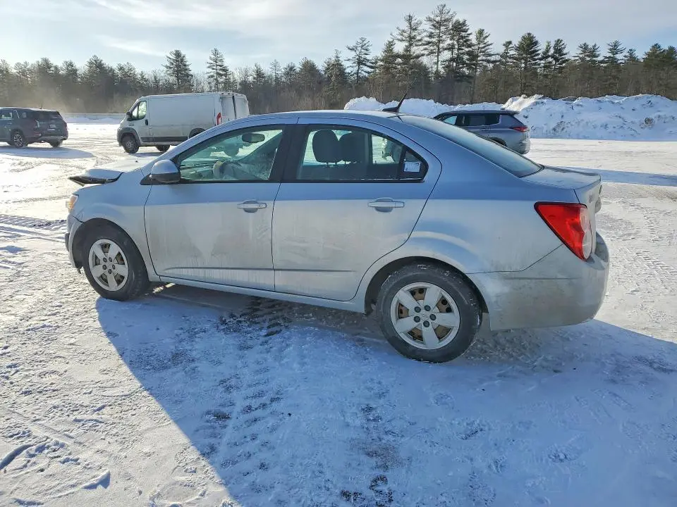 2013 CHEVROLET SONIC LS  