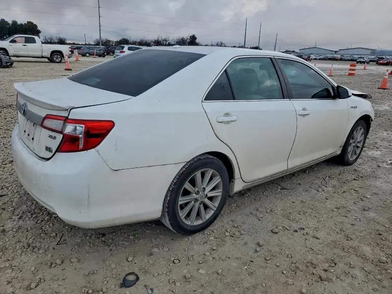 2013 TOYOTA CAMRY HYBRID  