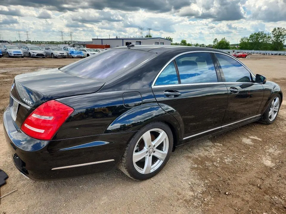 2011 MERCEDES-BENZ S 550 4MATIC  