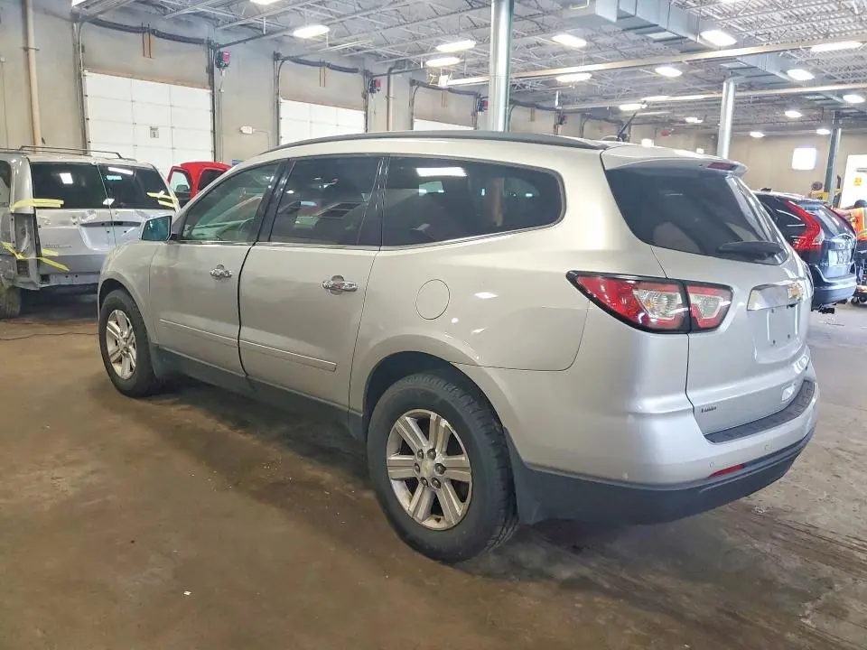 2014 CHEVROLET TRAVERSE LT  