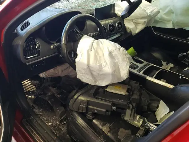 2018 KIA STINGER GT2  