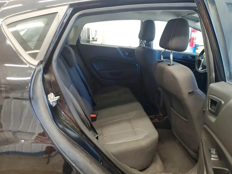 2019 FORD FIESTA SE  