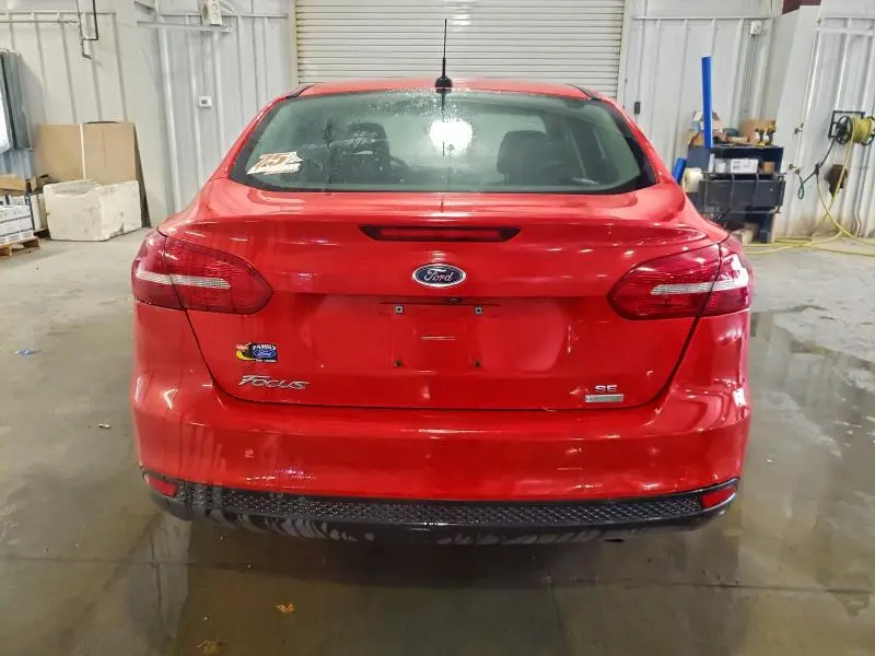 2017 FORD FOCUS SE  