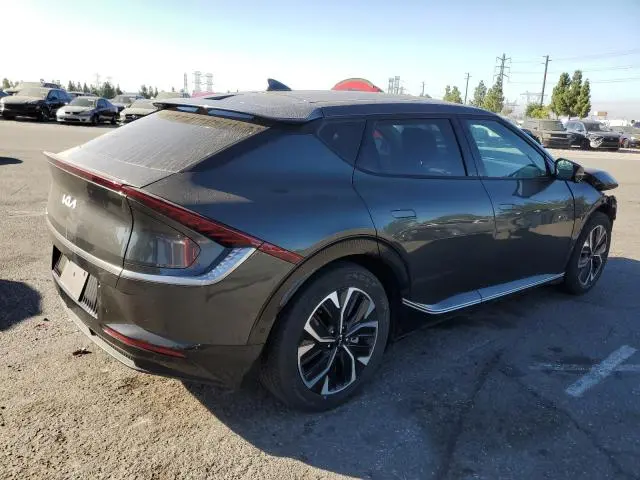 2022 KIA EV6 LIGHT