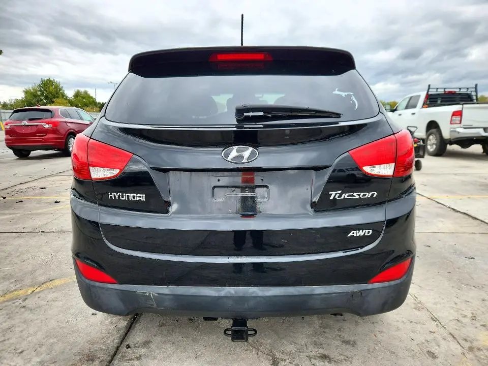 2012 HYUNDAI TUCSON GLS  