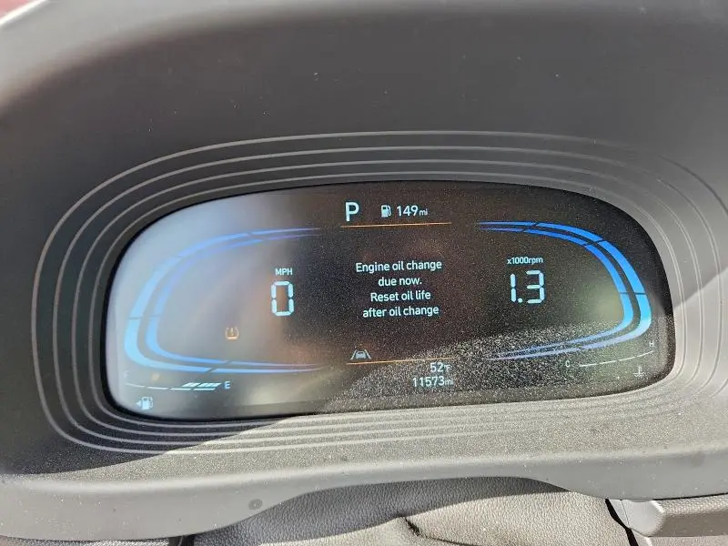 2025 HYUNDAI VENUE SE  