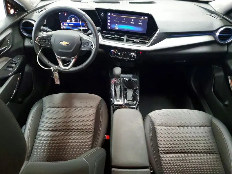 2025 CHEVROLET TRAX 1LT  