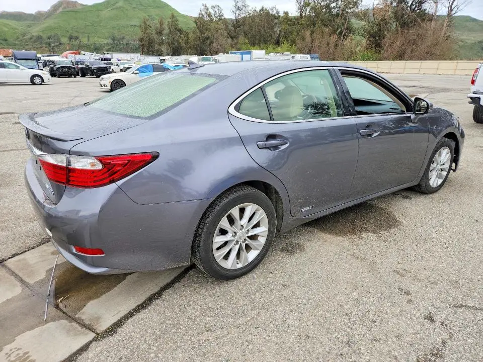 2014 LEXUS ES 300H  