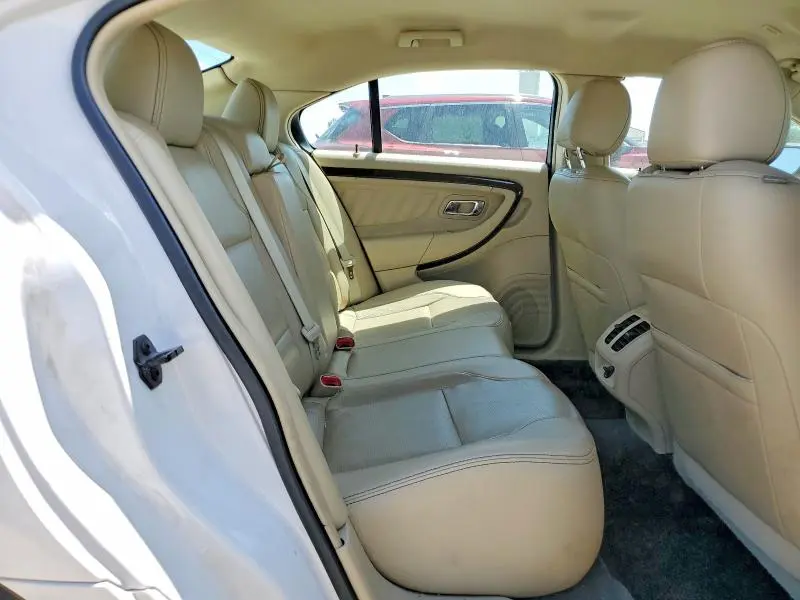 2015 FORD TAURUS LIMITED  