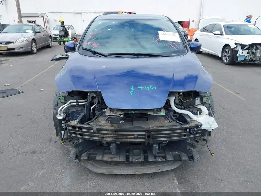 2020 NISSAN LEAF SV 40 KWH