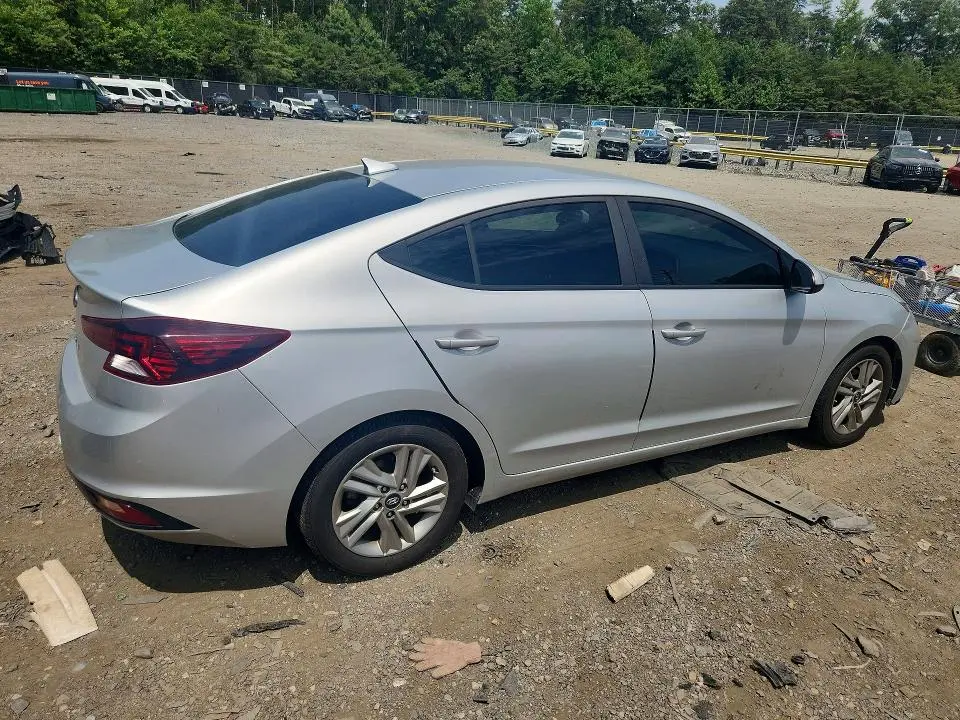 2019 HYUNDAI ELANTRA SEL  