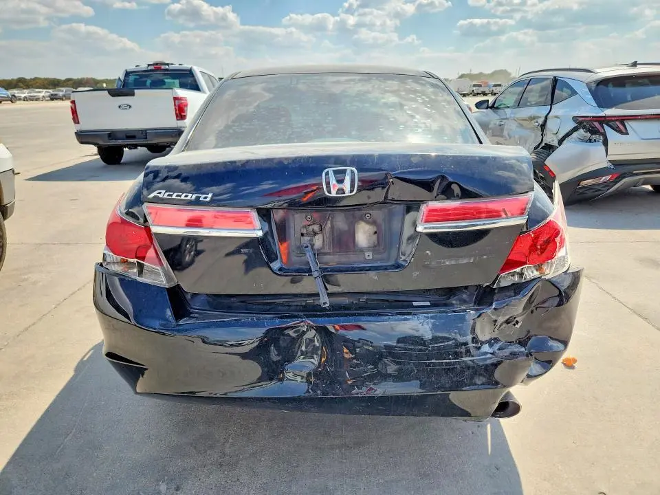 2012 HONDA ACCORD LXP  
