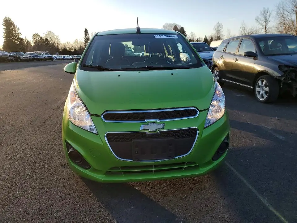 2015 CHEVROLET SPARK 1LT  
