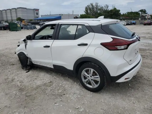 2021 NISSAN KICKS S  