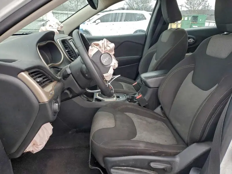 2017 JEEP CHEROKEE SPORT  