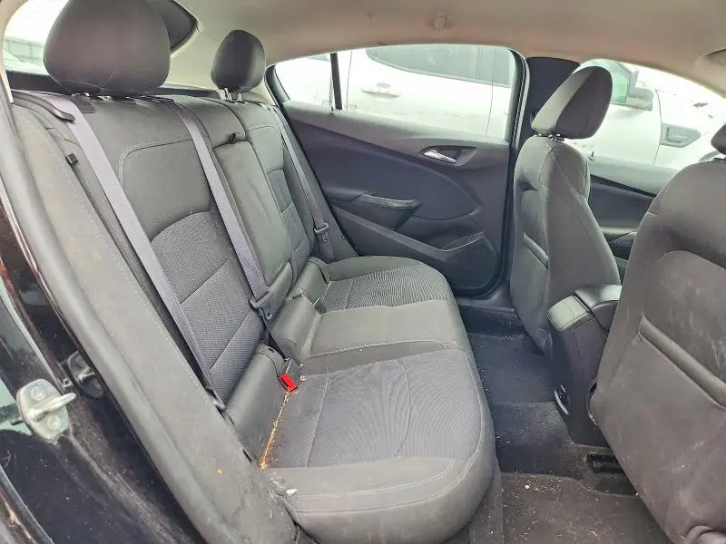 2017 CHEVROLET CRUZE LT  