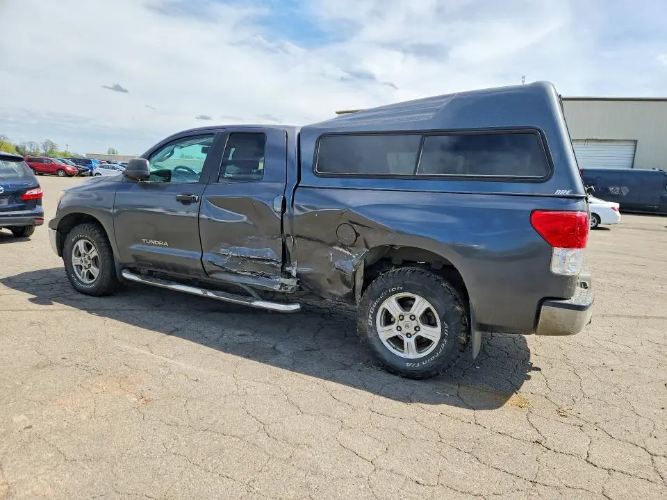 2011 TOYOTA TUNDRA DOUBLE CAB SR5  