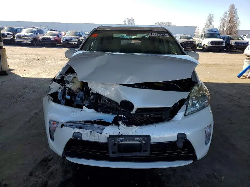 2013 TOYOTA PRIUS   