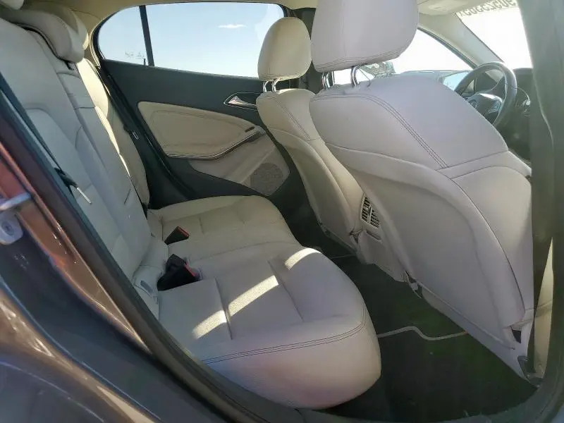 2018 MERCEDES-BENZ GLA 250  