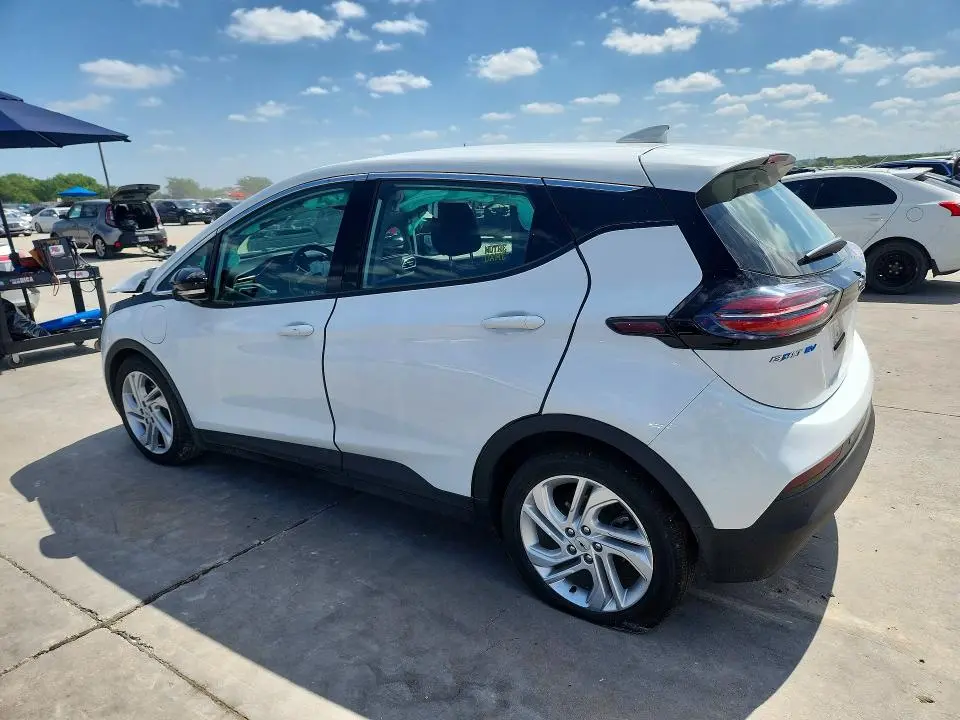 2023 CHEVROLET BOLT EV 1LT  