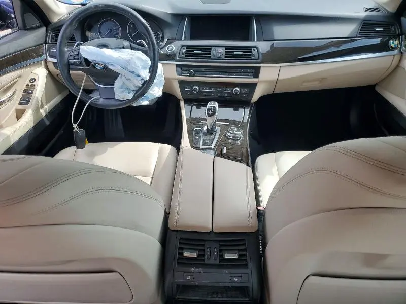 2016 BMW 528 XI  