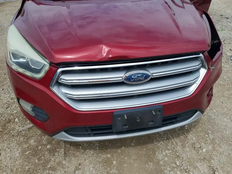2017 FORD ESCAPE TITANIUM  