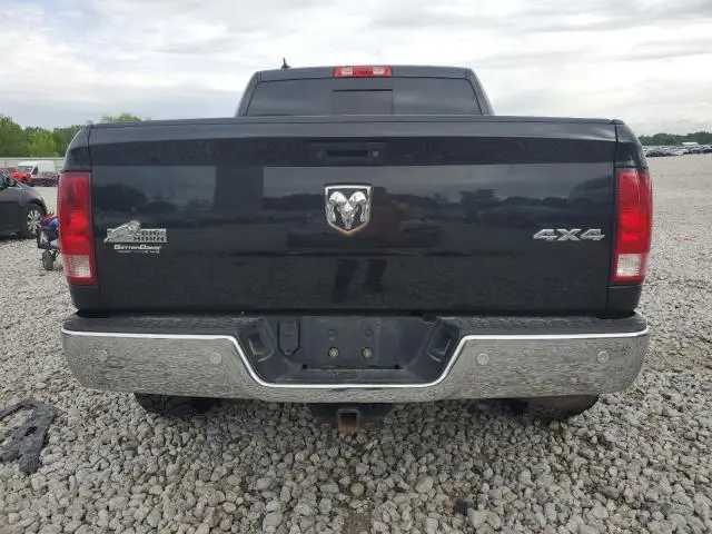 2016 RAM 1500 SLT  