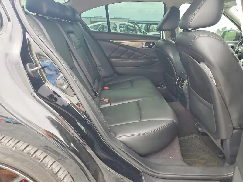 2017 INFINITI Q50 BASE  