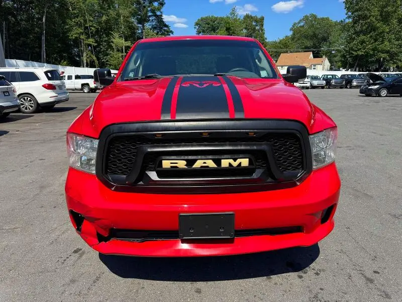2013 RAM 1500 ST  