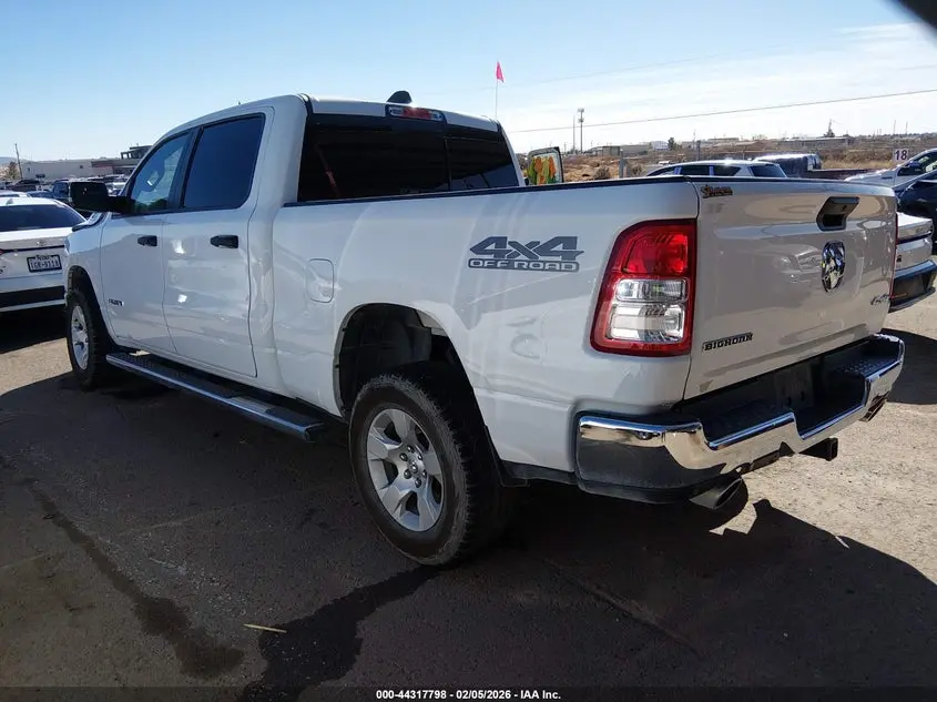 2023 RAM 1500 BIG HORN  4X4 6'4 BOX