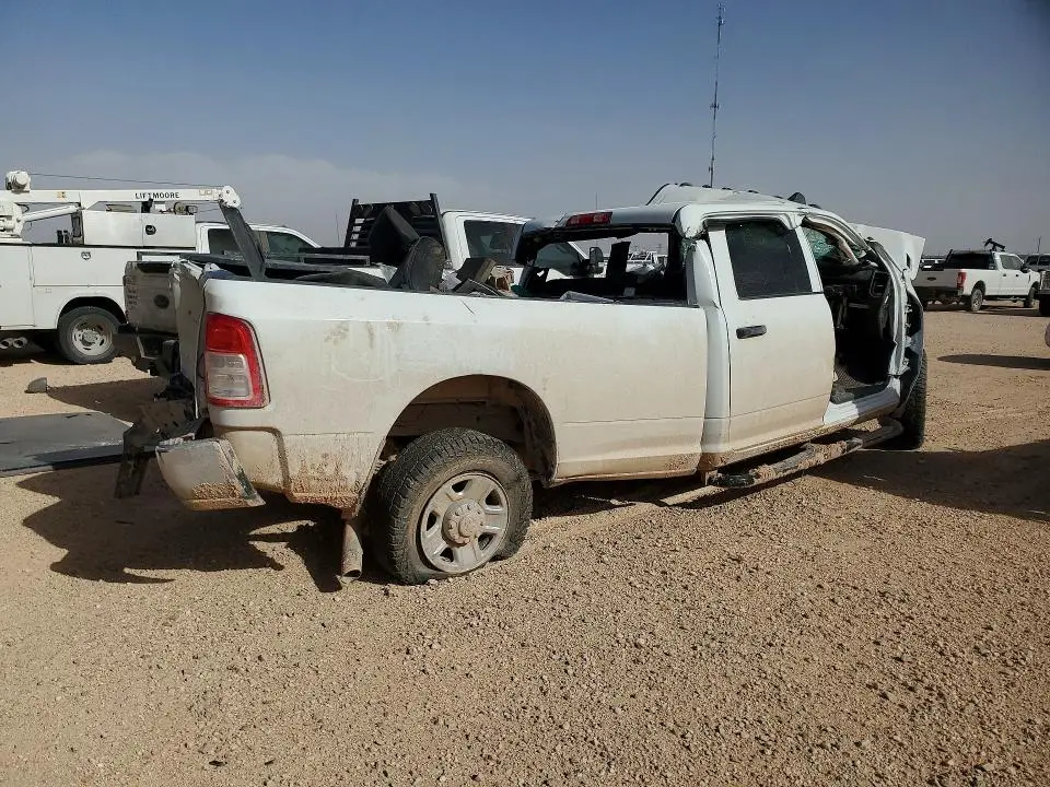 2022 RAM 3500 TRADESMAN  