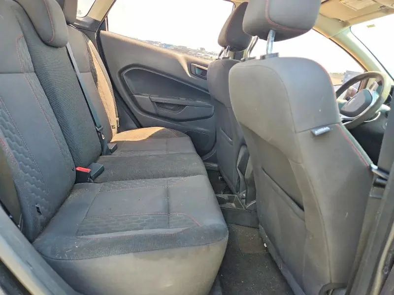 2017 FORD FIESTA SE  