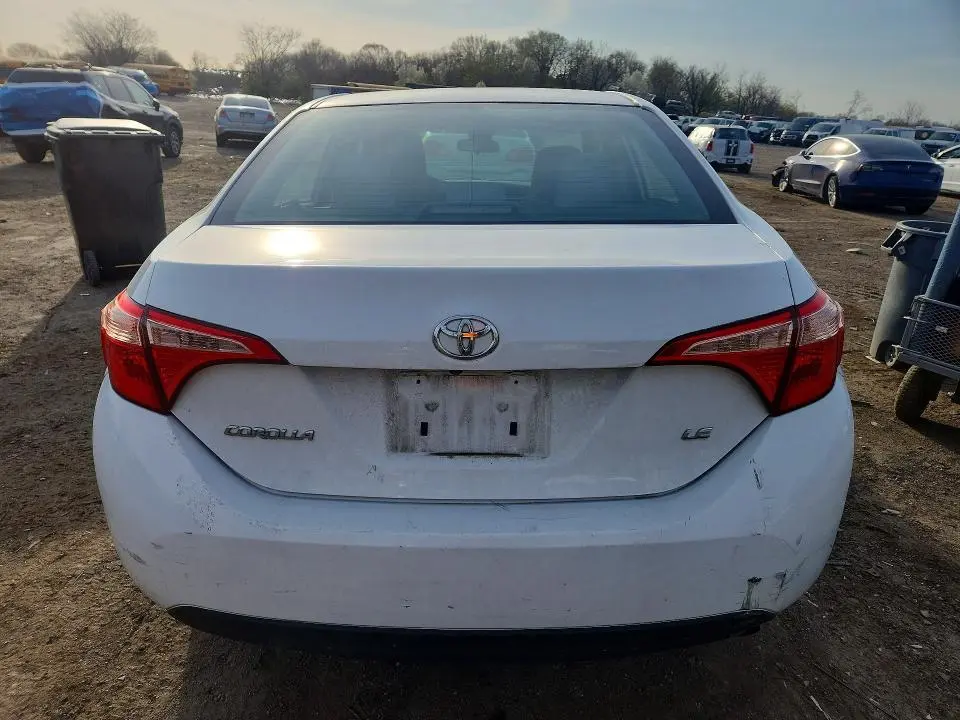 2017 TOYOTA COROLLA LE  