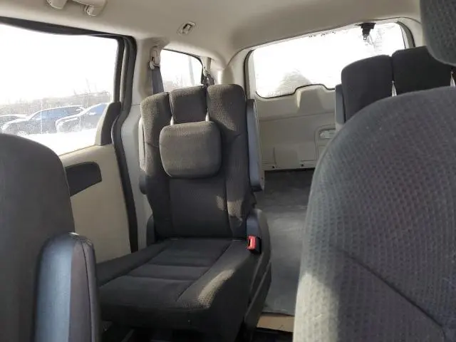 2015 DODGE GRAND CARAVAN SE  