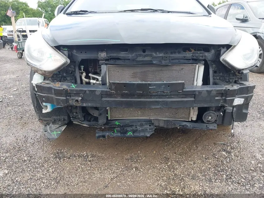2013 HYUNDAI ACCENT GLS