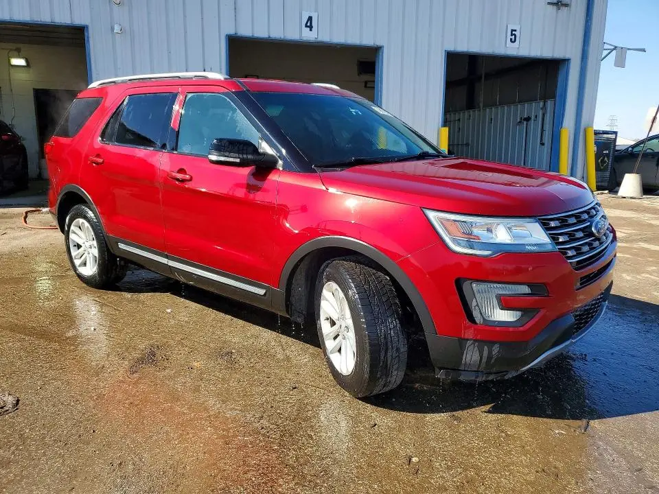 2017 FORD EXPLORER XLT  