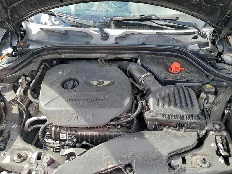 2017 MINI COOPER   