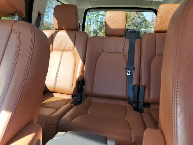 2016 LAND ROVER LR4 HSE LUXURY  