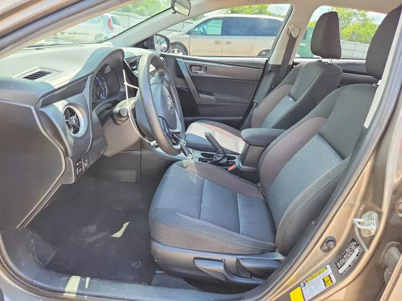 2019 TOYOTA COROLLA LE  