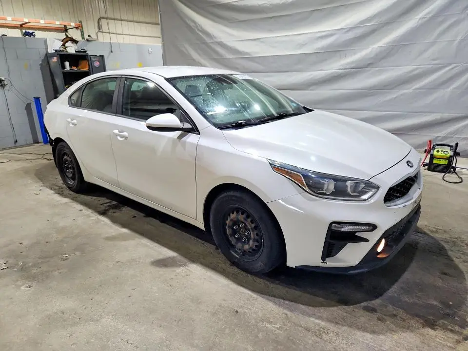 2019 KIA FORTE FE  