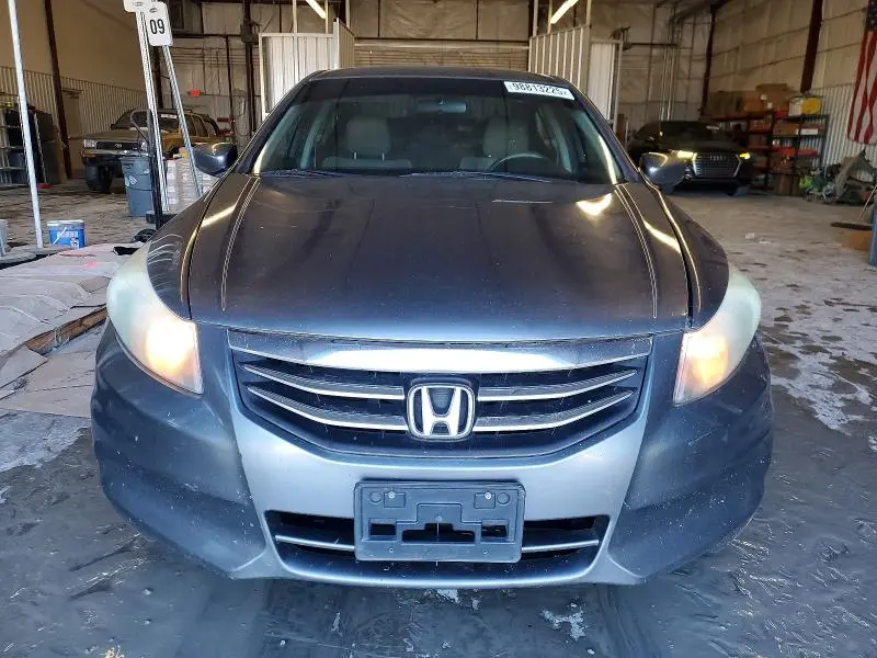 2011 HONDA ACCORD LX  