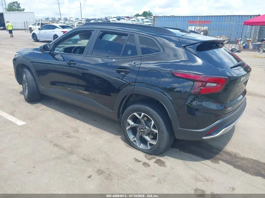 2024 CHEVROLET TRAX FWD LT