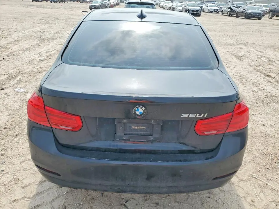 2017 BMW 320 I  