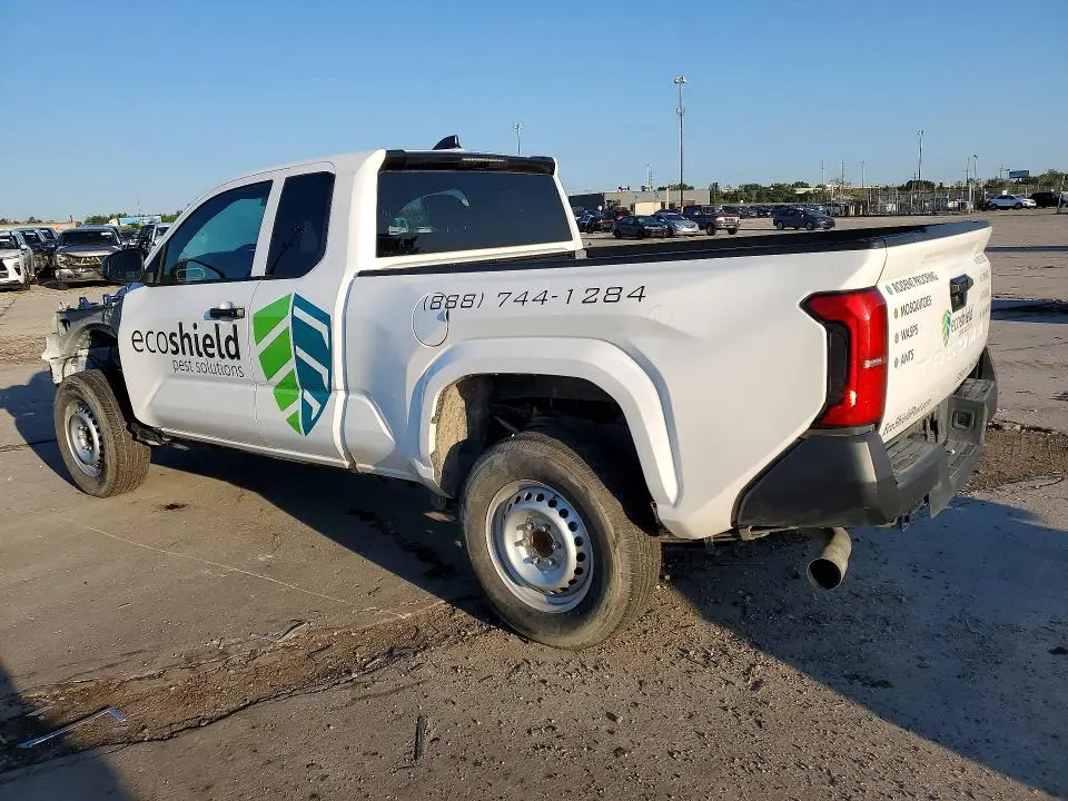 2025 TOYOTA TACOMA SR  