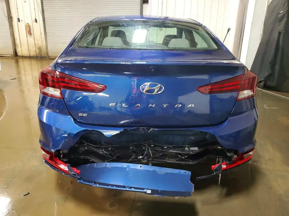 2019 HYUNDAI ELANTRA SE  