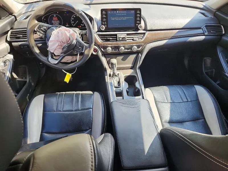 2018 HONDA ACCORD EX  