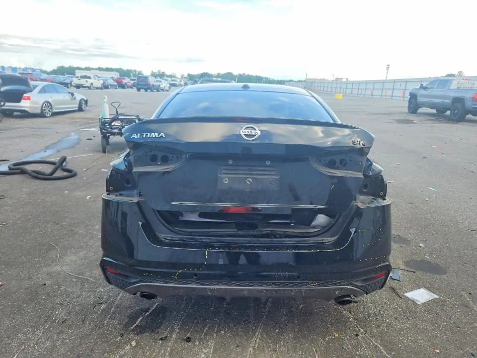 2020 NISSAN ALTIMA SR  