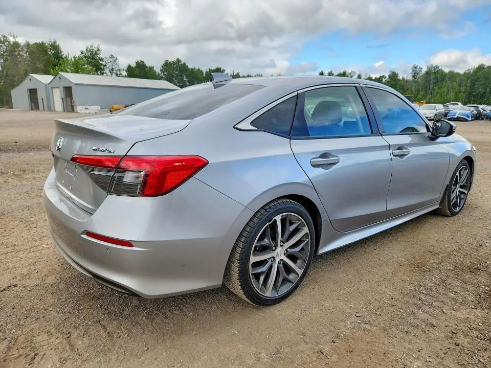 2022 HONDA CIVIC TOURING  