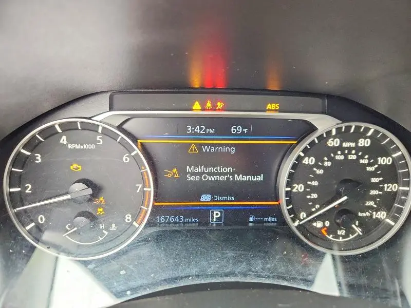 2020 NISSAN ALTIMA SR  