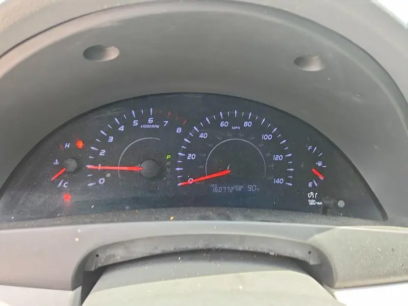 2010 TOYOTA CAMRY LE  